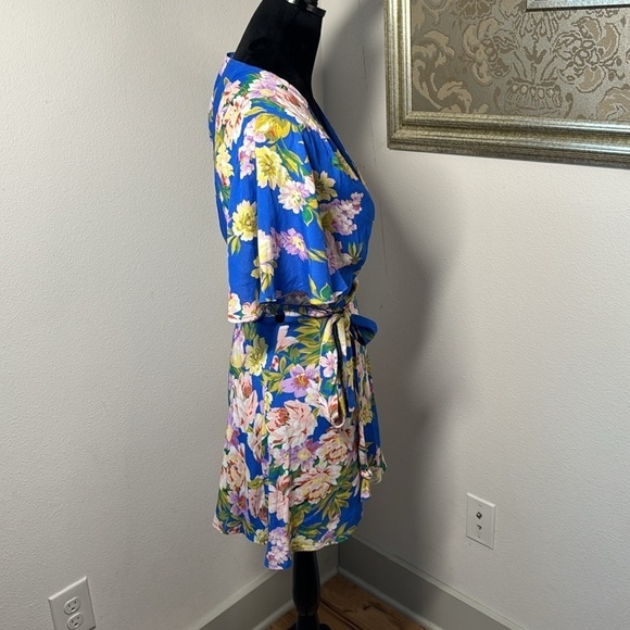 Privacy Please floral print wrap around dress V cleavage flutter sleeves Sz S - Picture 4 of 7